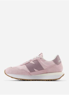 237 حذاء رياضي