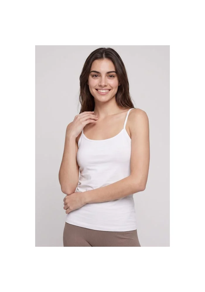 أر أند بي Solid Camisole with Scoop Neck