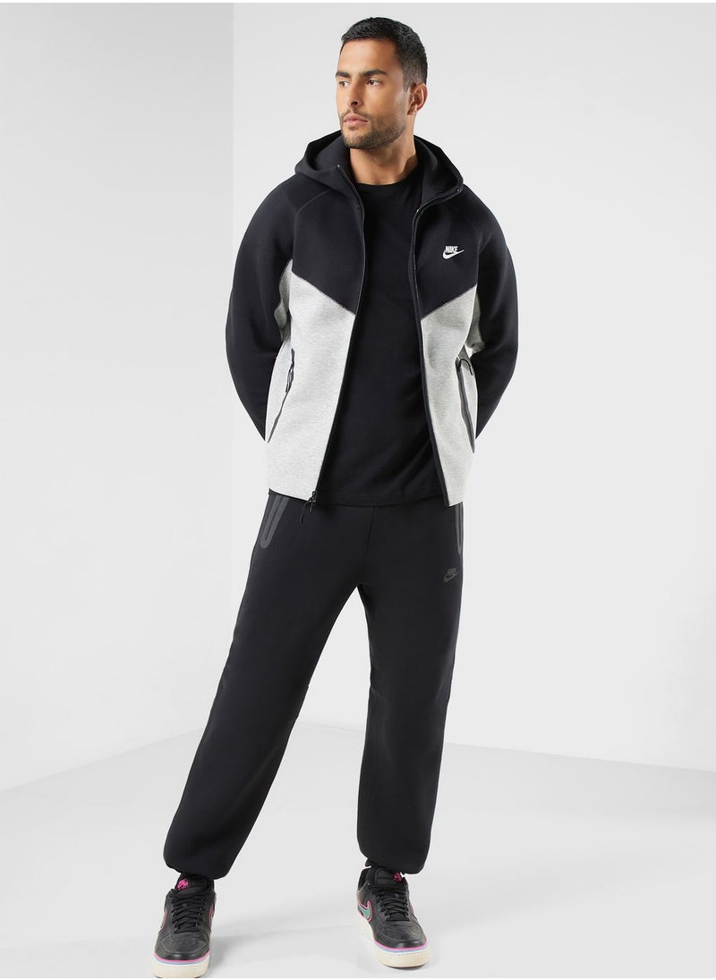 Nike - Tech Fleece Pants - Image 1