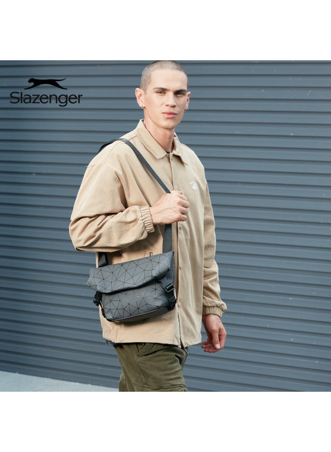 Slazenger سلازنجر حقيبة رياضية للرجال على الكتف عابرة للجسم، حقيبة كتف صغيرة مبطنة باللون الرمادي للموضة والكاجوال للرحلات اليومية - Image 1