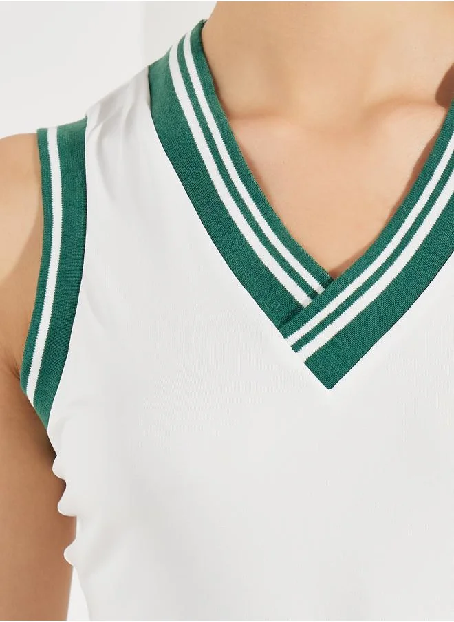 Styli Varsity Rib Detail V Neck Knitted Bodysuit