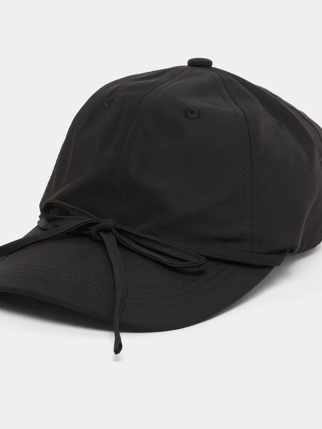 Styli Styli Black Baseball Cap