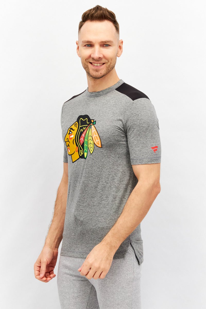 Fanatics تي شيرت تدريب قصير الأكمام للرجال، رمادي مدمج - Image 2