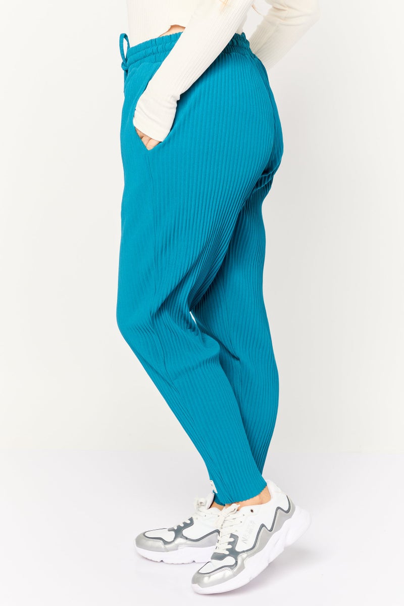 The Giving Movement Women Regular Fit Textured Tapered Pants, Teal - Image 3