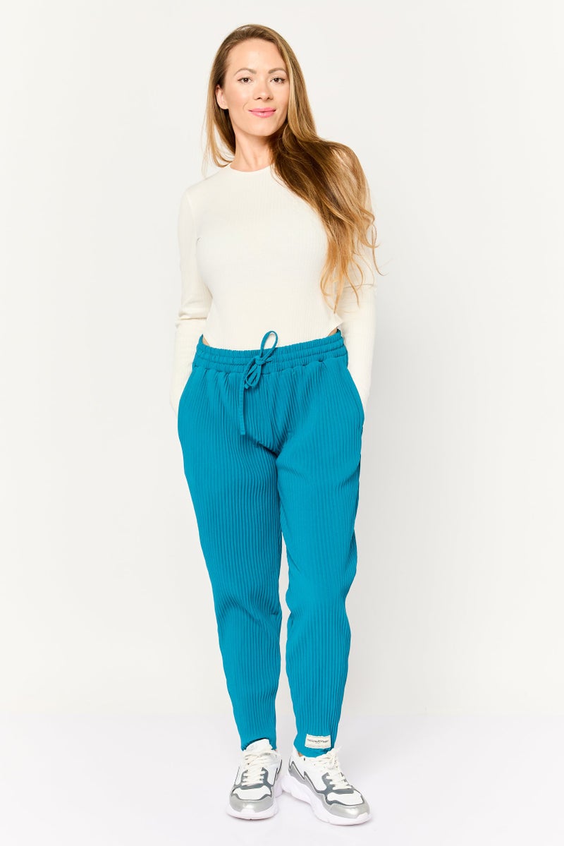 The Giving Movement Women Regular Fit Textured Tapered Pants, Teal - Image 4