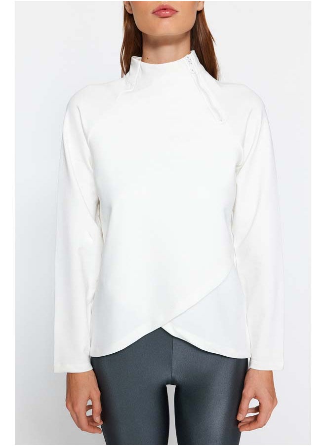 trendyol Cream White Cotton Zipper Detail Stand Collar Knitted Sports Sweatshirt TWOAW22SW0187  - Image 4