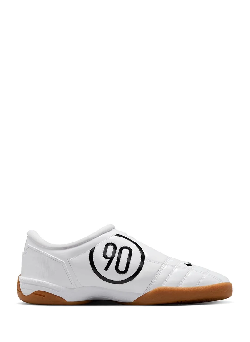 نايكي T90
