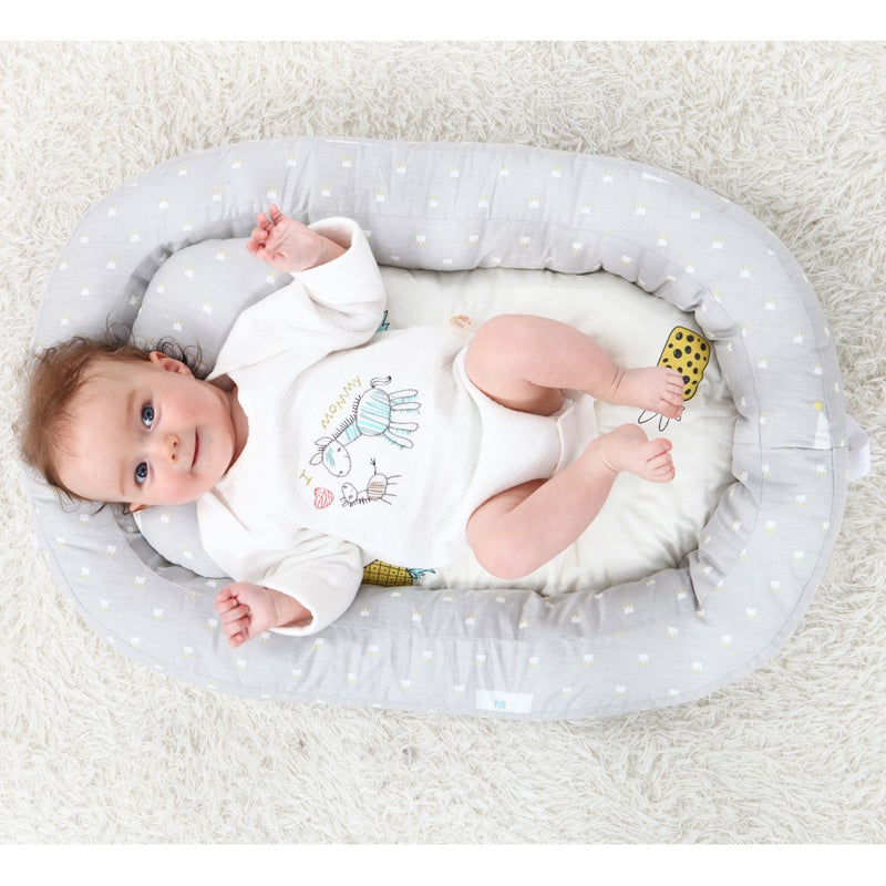 KAKIBLIN Portable Baby Play Bed - Newborn Crib, Bionic Design for Sleep - Image 1