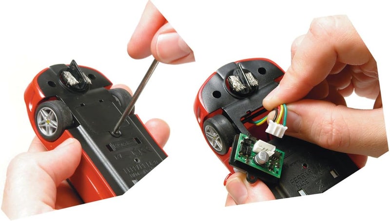 Scalextric Digital C8515 EasyFit Plug for Digital Plug Ready Saloon Cars - 1:32 Scale Accessory - Image 2