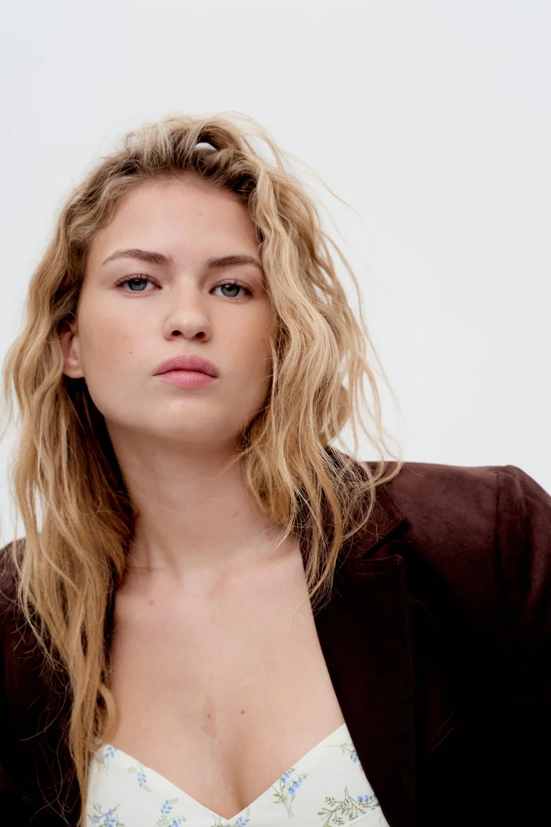 H&M Puff-sleeved dress