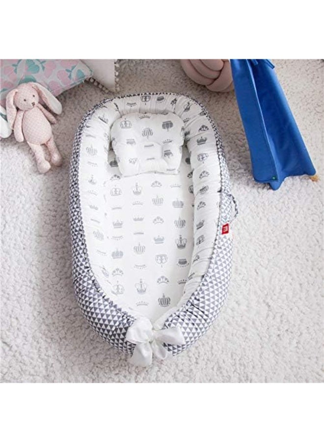 كوينز سرير للأطفال الرضع ومهد مشاركة النوم، قابل للطي، قابل للإزالة والغسل، سرير محمول مصنوع من القطن لحماية الطفل من الضغط، يمكن استخدامه في غرفة النوم/السفر/التخييم. - Image 3