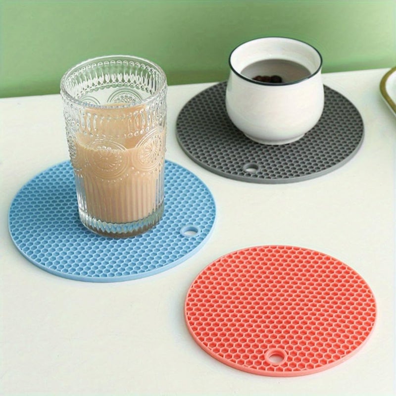 P Plus Fire Flexible Multipurpose Hot Pads Pot Holders Heat Resistant Trivet Mats for Hot Dishes Soft Non-Slip Silicone Mat for Kitchen Counter (Multi, Set of 6) - Image 3