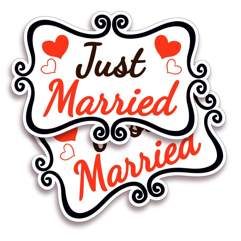 DIMARONGTON Just Married Car Decorations 12x8 Magnet Decals for Vehicles 2 Pack Wedding Car Decor Removable Reusable for Tailgate Door Panels Refrigerator - Image 3