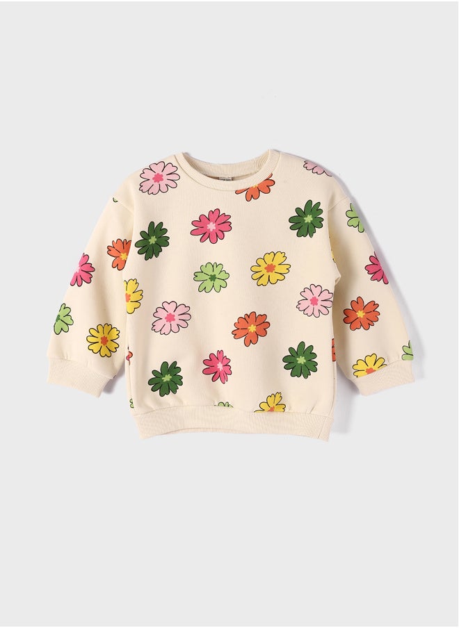 LC WAIKIKI Crew Neck Long Sleeve Baby Girl Sweatshirt and Pants 2-Pack Set  - Image 2