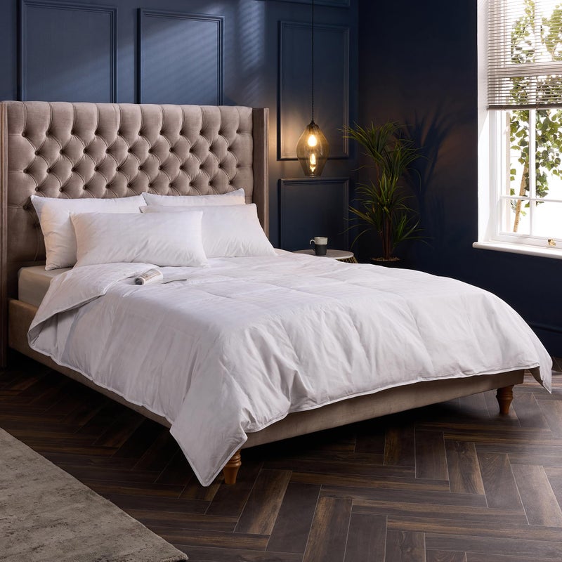 Snuggledown Hungarian Goose Down Double Duvet  105 Tog UKMade Luxury Double Quilt Ethically Sourced 80 Down 300tc Jacquard Cotton Cover  CloudLike Comfort for All Year Round Use 200 x 200cm