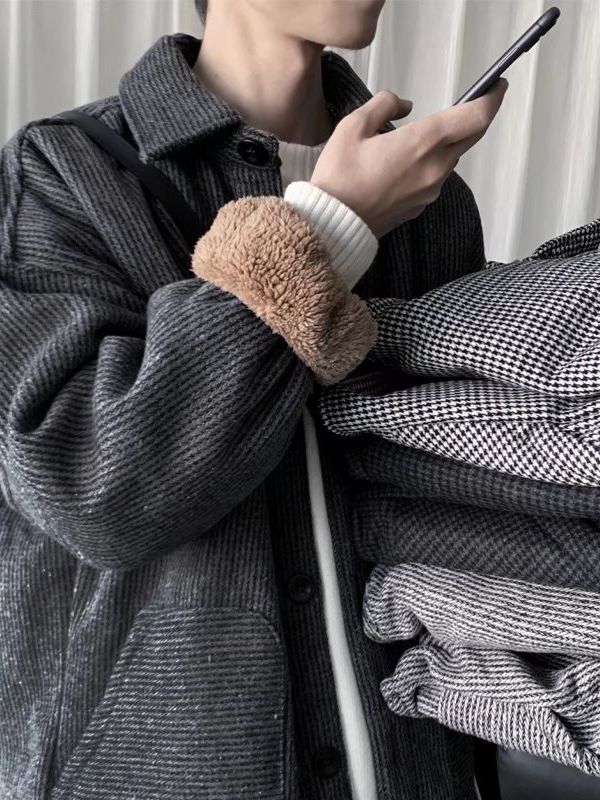 Corduroy cotton-padded coat mens winter fleece-lined thickened loose ins casual coat Hong Kong style fashion brand handsome solid color cotton-padded coat Light gray - Image 4