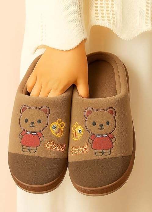Krystle Adorable Bear & Bumblebee Winter Slippers for Boys & Girls (Brown,2-3 Years) - Image 3