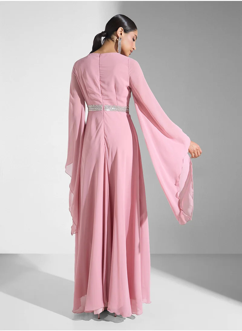 خزانة Dress With Flared Sleeves