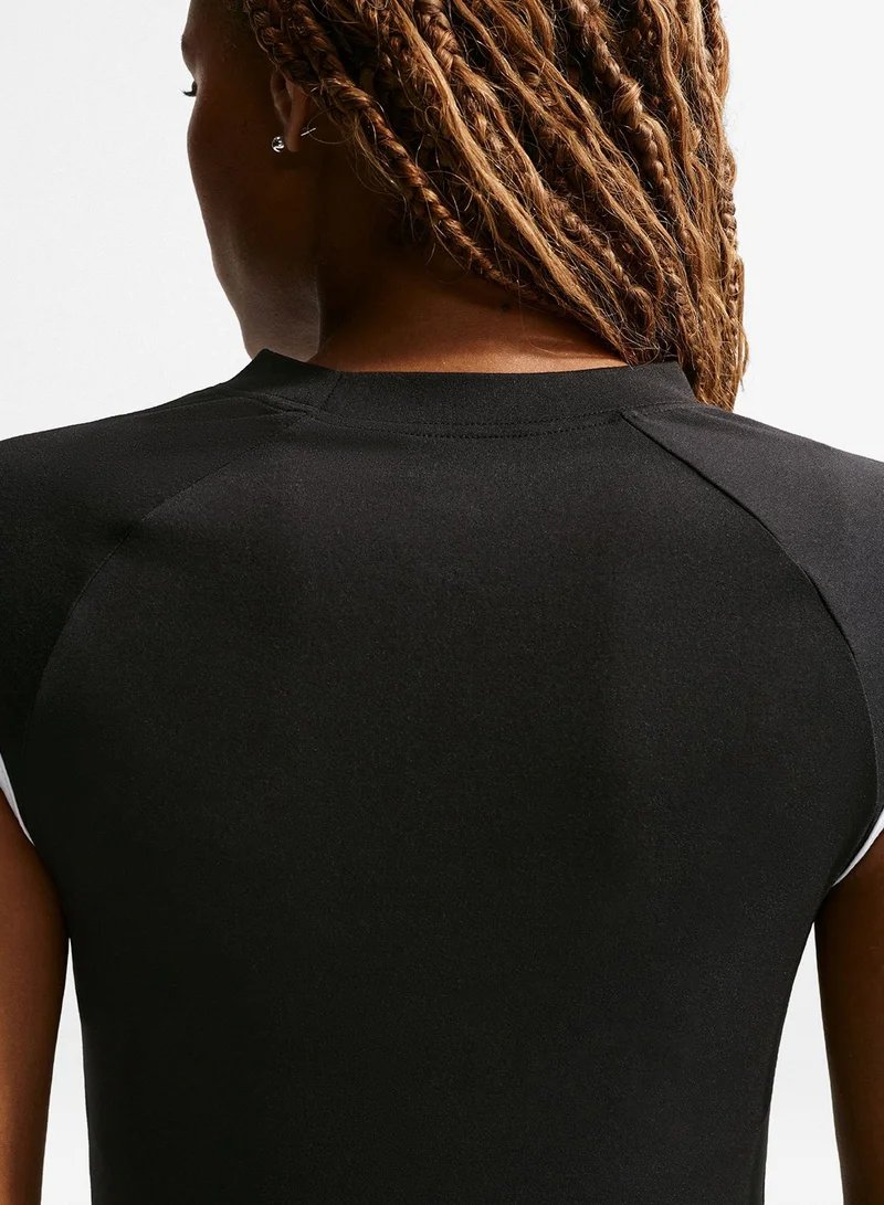 Nike  Essential Logo T-Shirt for Women | Best Price UAE