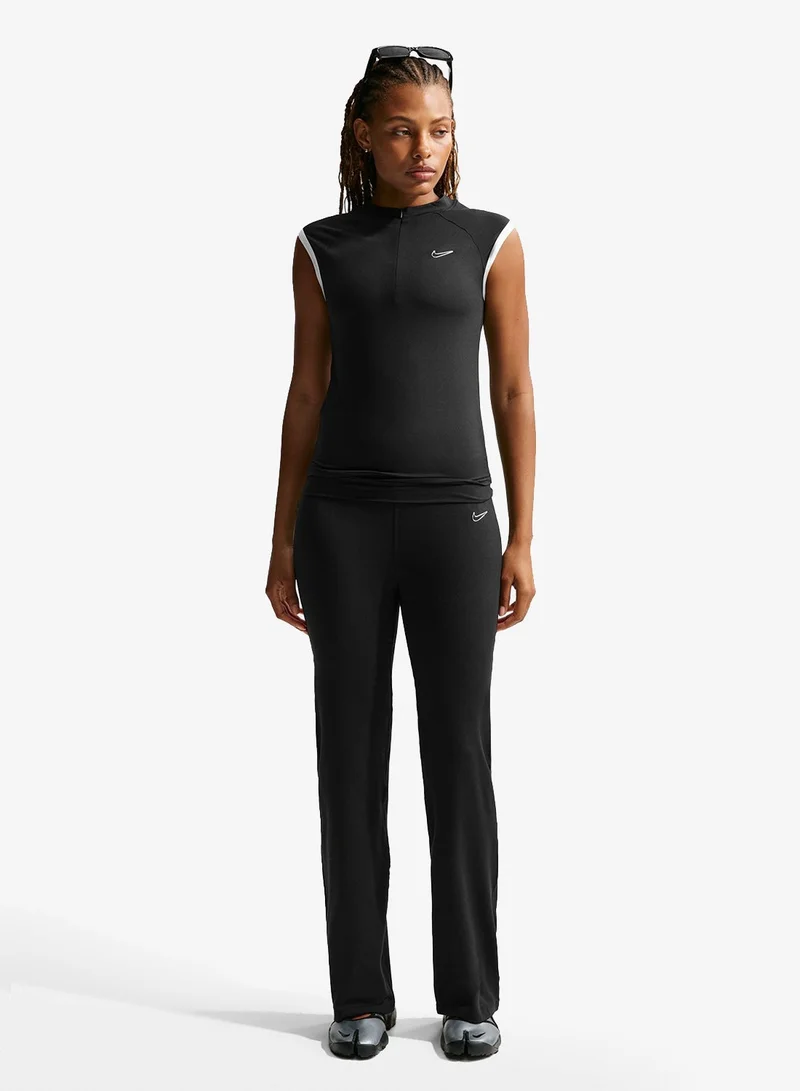 Nike  Essential Logo T-Shirt for Women | Best Price UAE