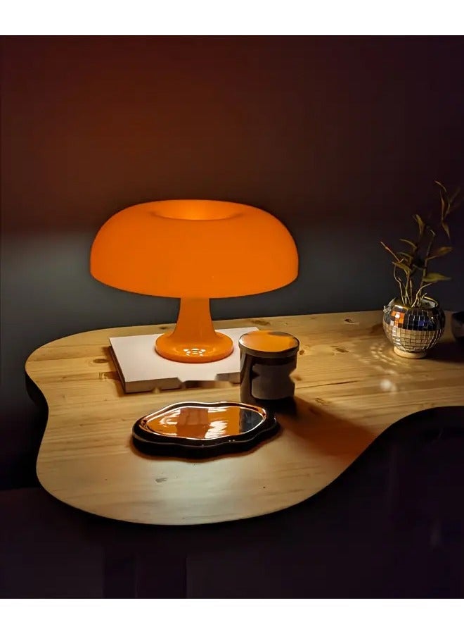 1pcs LED Mushroom Table Lamp For Hotel Bedroom Bedside Living Room Decoration Lighting Modern Minimalist Desk Lights