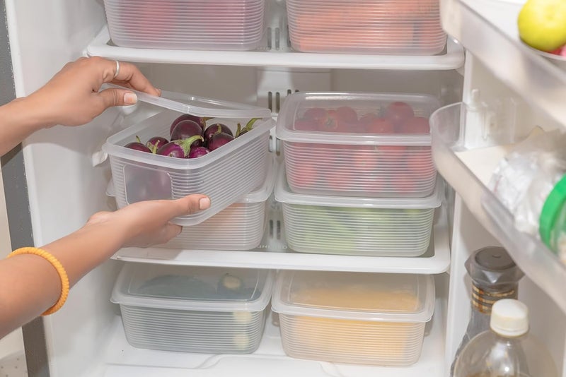 Xiran 4 Fridge Storage Boxes Fridge Organizer with Removable Drain Plate and Lid Stackable Fridge Storage Containers Plastic Freezer Storage Containers for Fish, Meat, Vegetables, Fruits(1800ML) - Image 4