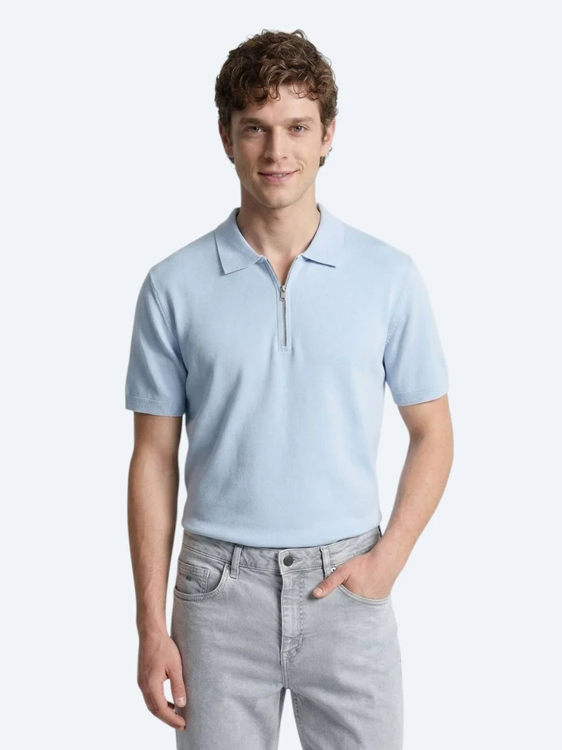 كيب ملابس تريكو زرقاء فاتحة