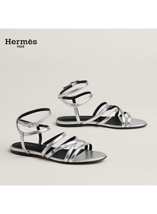 Hermes H24 صندل هيرميس H24 Lullaby من جلد الماعز، بمقدمة مستديرة ومشبك وأشرطة، للنساء، صيفي، فضي - Image 1