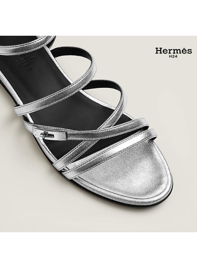 Hermes H24 صندل هيرميس H24 Lullaby من جلد الماعز، بمقدمة مستديرة ومشبك وأشرطة، للنساء، صيفي، فضي - Image 4