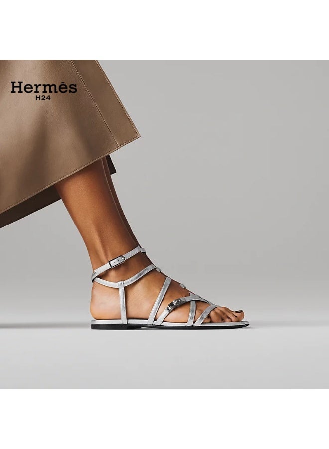 Hermes H24 صندل هيرميس H24 Lullaby من جلد الماعز، بمقدمة مستديرة ومشبك وأشرطة، للنساء، صيفي، فضي - Image 5