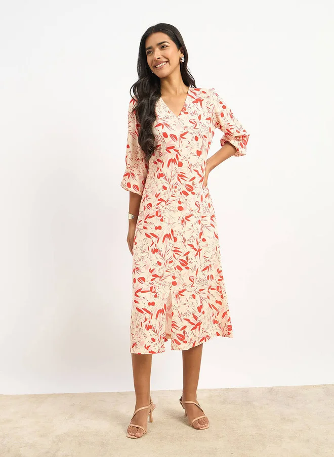 سولت اتاير SALT ATTIRE Women Floral Printed Crepe Shift Dress