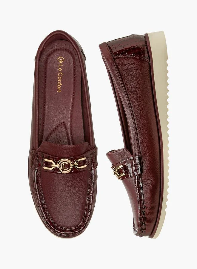 لو كونفورت Women Metal Accent Loafers