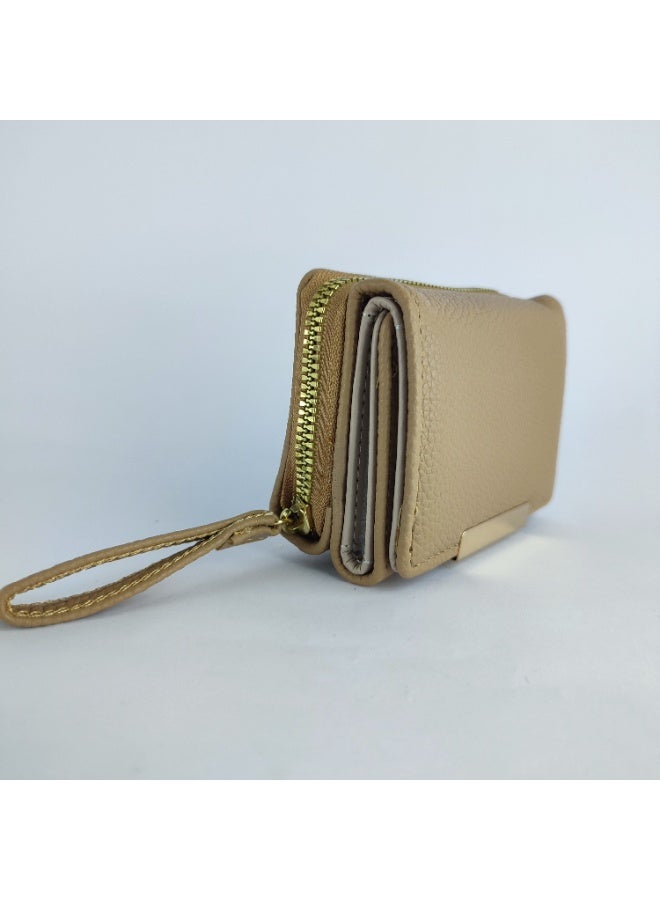 Luxury Women’s Leather Wallet – Interior Compartments for Easy Organization - Image 1