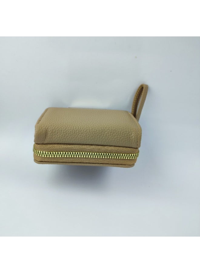 Luxury Women’s Leather Wallet – Interior Compartments for Easy Organization - Image 4