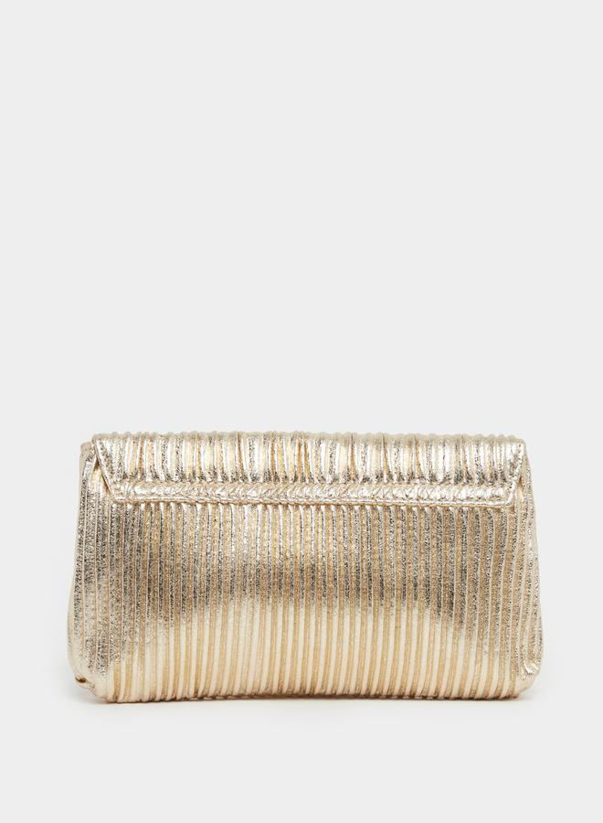 Styli Metallic Pleated Clutch Bag with Chain Strap  - Image 4