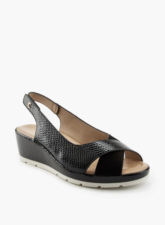 لو كونفورت صنادل بكعب إسفين بنقوش نسائية - Image 3