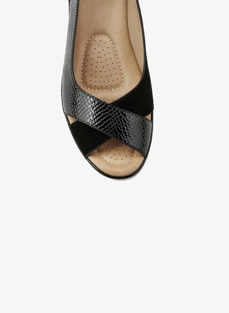 Le Confort BLACK Women Textured Wedge Heel Sandals for Women | Best Price UAE