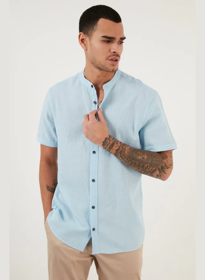 بوراتي قميص رجالي بياقة واقفة وأكمام قصيرة من قطن بلمسة كتان
