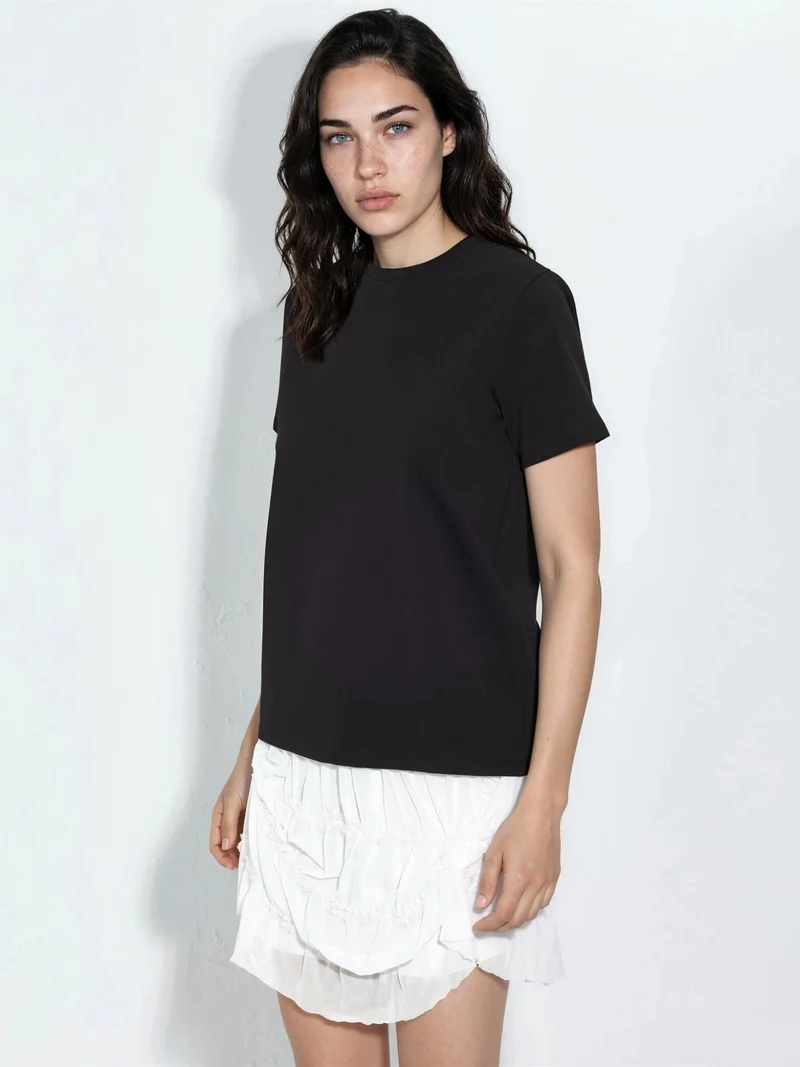 Busem BUSEM Plain Crew Neck T-Shirt