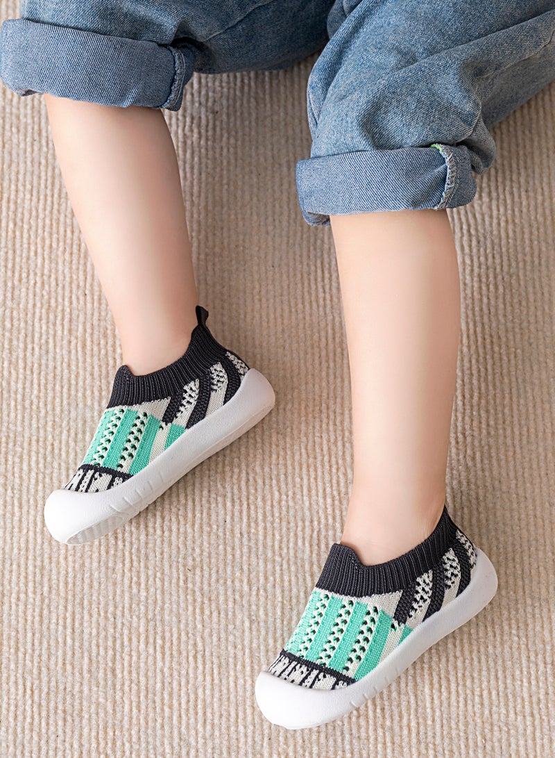 Trainers for Infant Toddler Boys Girls Shoes Breathable Mesh Soft Sole Lightweight Safer Non-Slip Toddler Sneakers Baby First Walking Shoes 6 - 36 Months  - Image 4