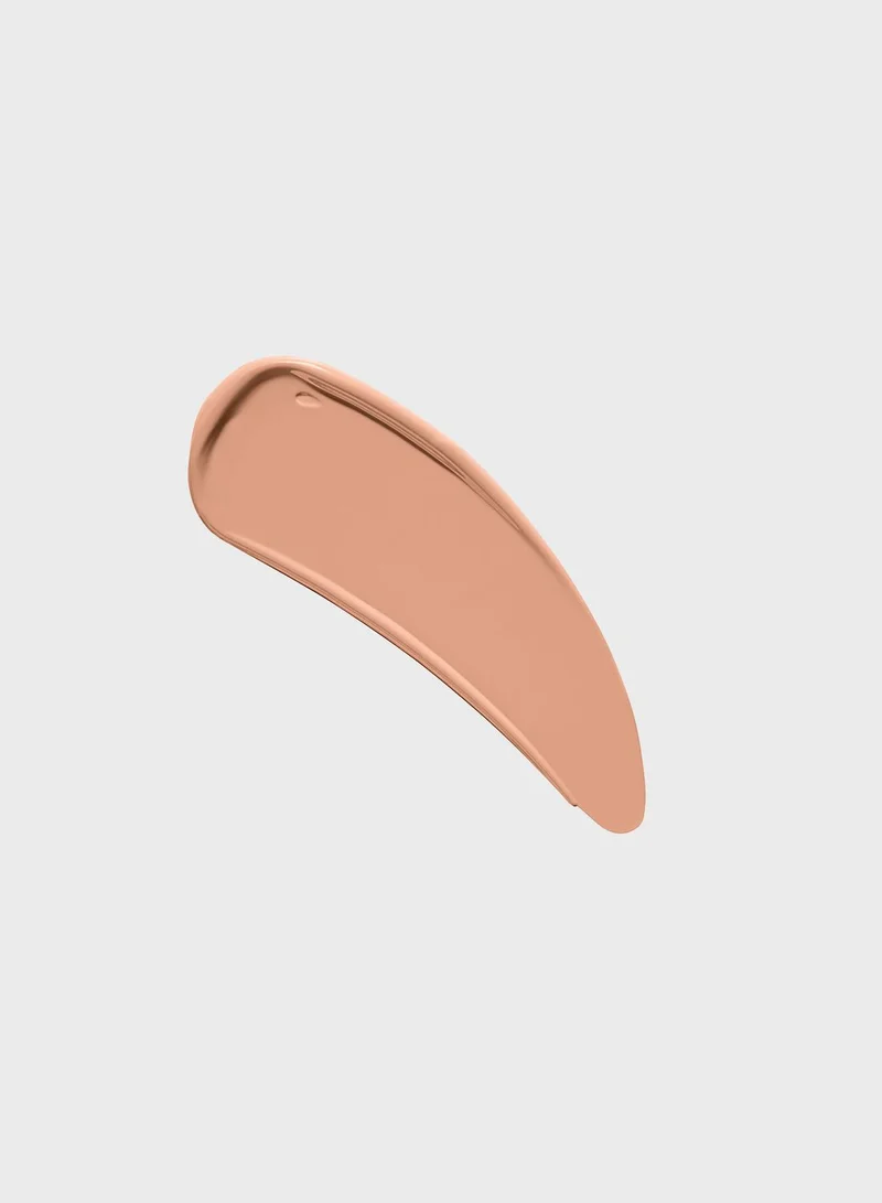NYX PROFESSIONAL MAKEUP Born To Glow Radiant Foundation - Medium Buff
