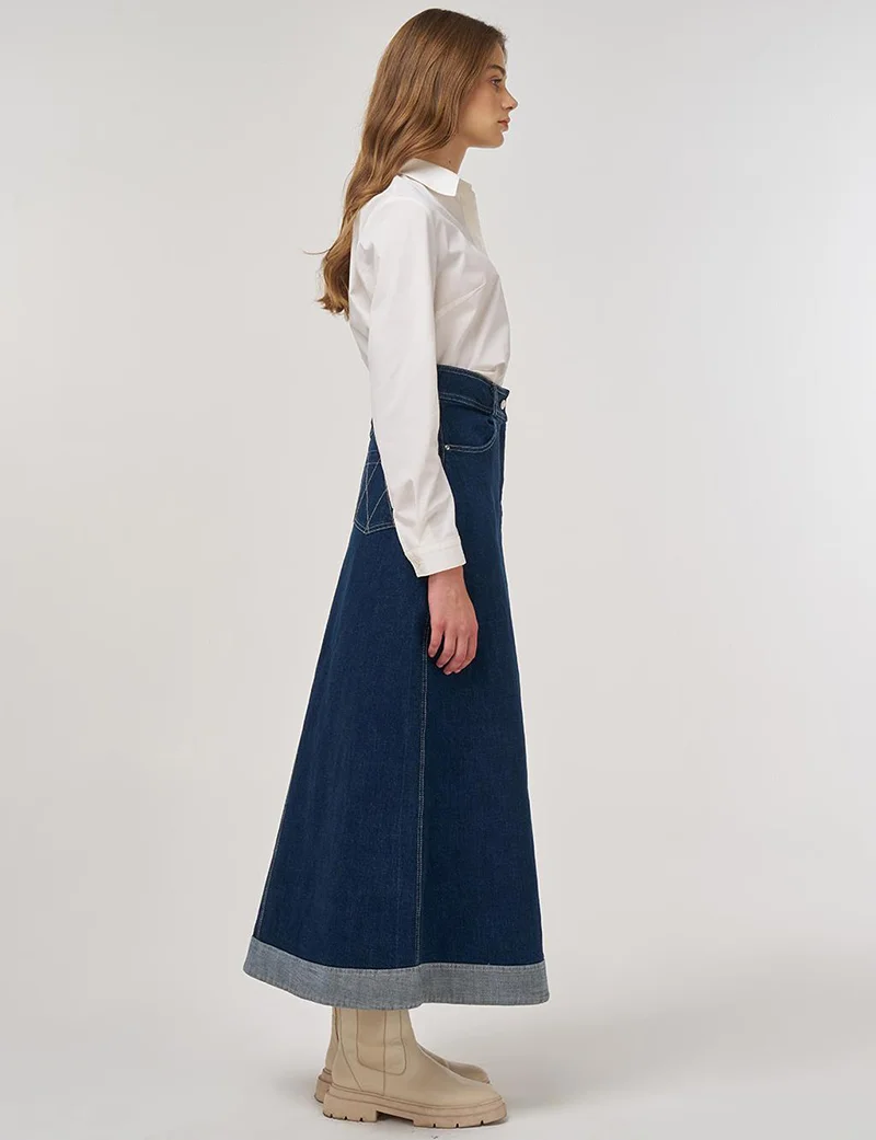 كايرا تنورة جينز مقسمة باللون الكحلي