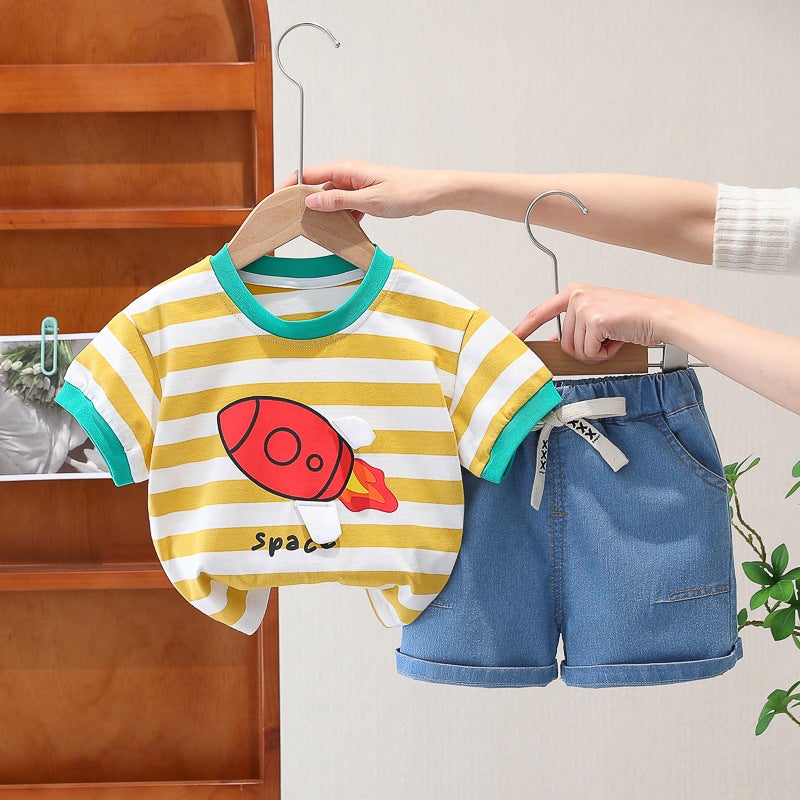 Five small seven childrens clothing 2024 summer 0-4 new 3 boys contrast color stripe small rocket short sleeve Denim shorts suit Yellow 