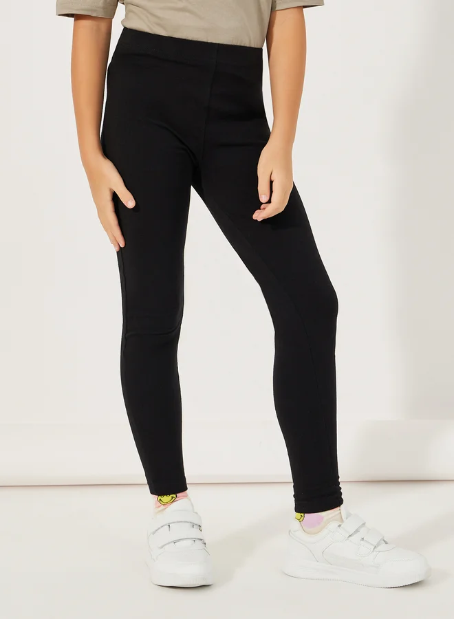 Styli Styli Solid Round Neck Oversized T-Shirt and Leggings Co-Ords Set