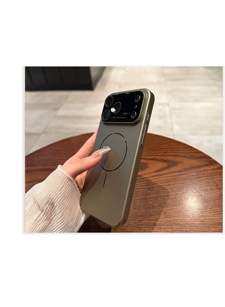 مونوج حافظة لـ iPhone 17 Pro Max مغناطيسية، متوافقة مع MagSafe، مزودة بحماية عدسة الكاميرا مدمجة، بلون تيتانيوم أصفر رملي - Image 5