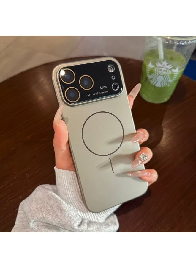 مونوج حافظة لـ iPhone 17 Pro Max مغناطيسية، متوافقة مع MagSafe، مزودة بحماية عدسة الكاميرا مدمجة، بلون تيتانيوم أصفر رملي - Image 3