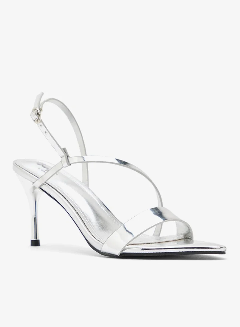 جينجر صندل بكعب رفيع مدبب بحزام