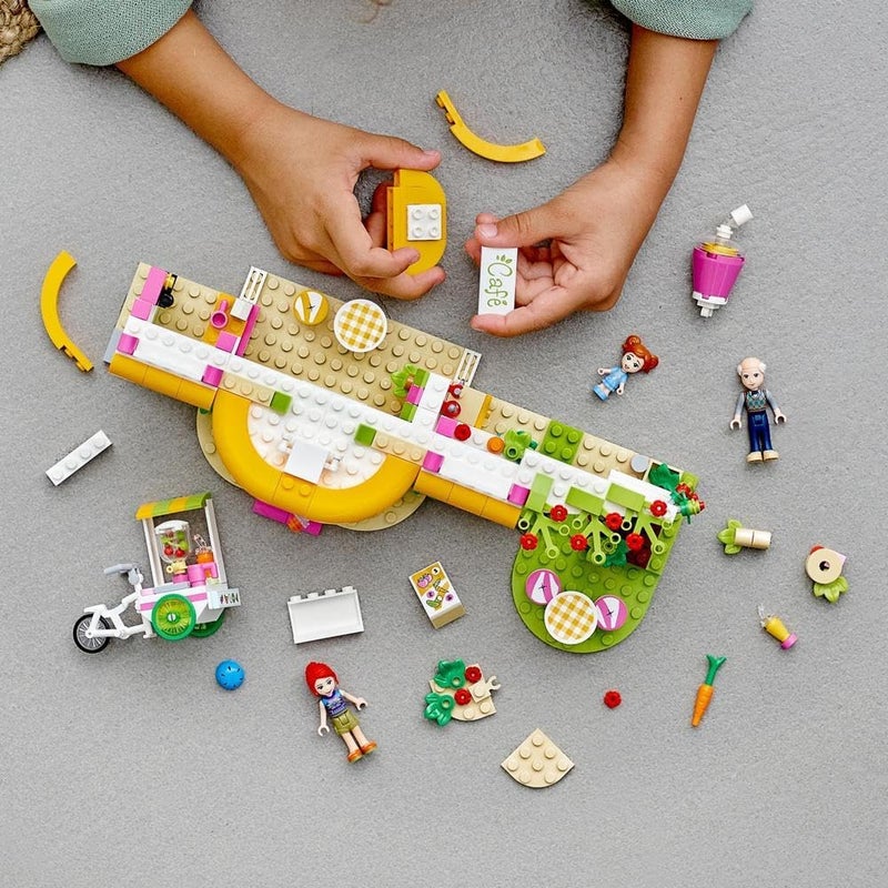 LEGO Friends Heartlake City Organic Café 41444 Building Kit (314 Pieces) - Image 5