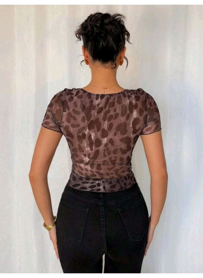 SHEIN Women's Fashionable Leopard Print Mesh Casual CROP TOP - Image 5