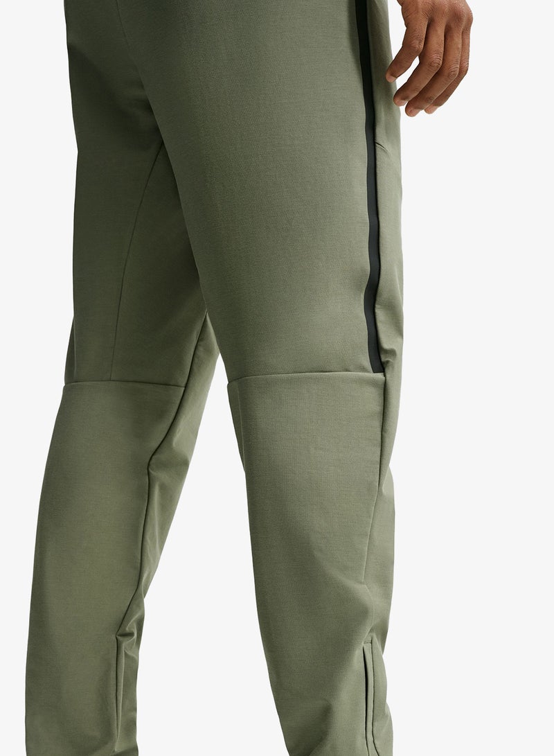 Nike Tech Short Knitted Drill Sweatpants - Image 4